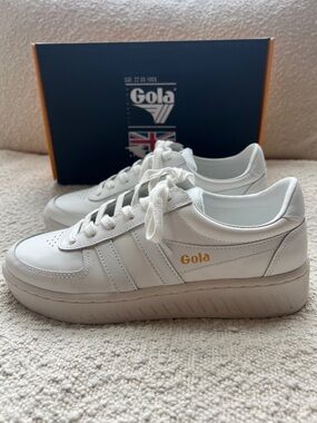 Gola GRANDSLAM White Leather Sneakers with Gold Branding Women’s size 8